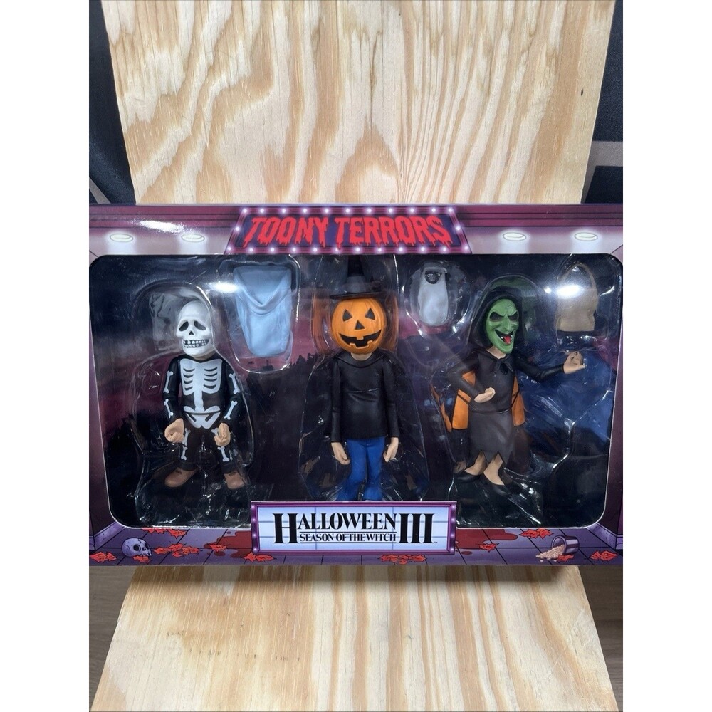 NECA Halloween III Toony Terrors Season of the Witch Trick or Treaters 3-Pack..